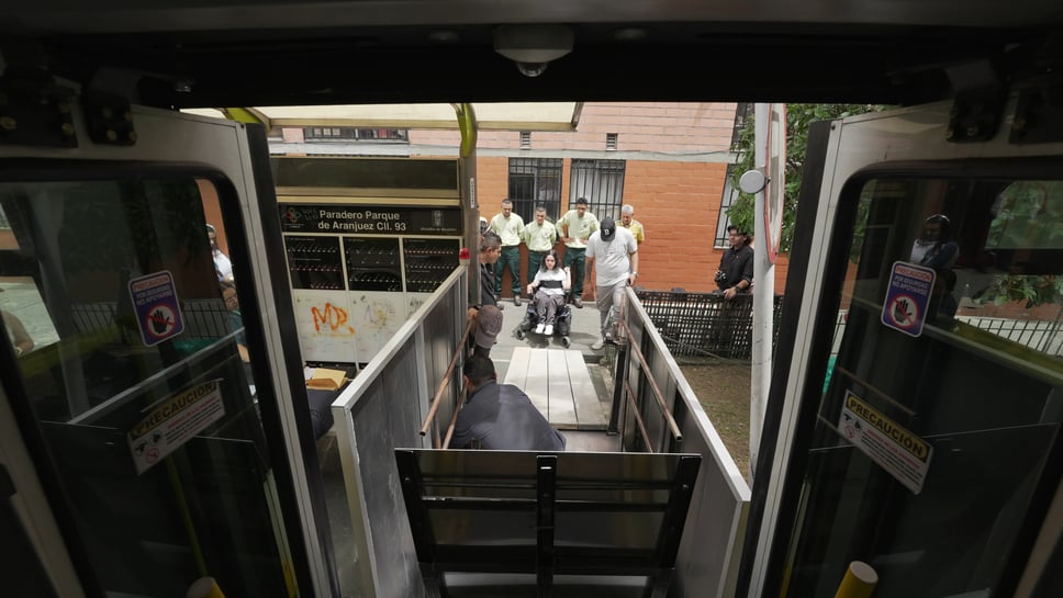 Locally Developed Technology Supported by Ruta N Creates New Boarding Platform for People with Reduced Mobility