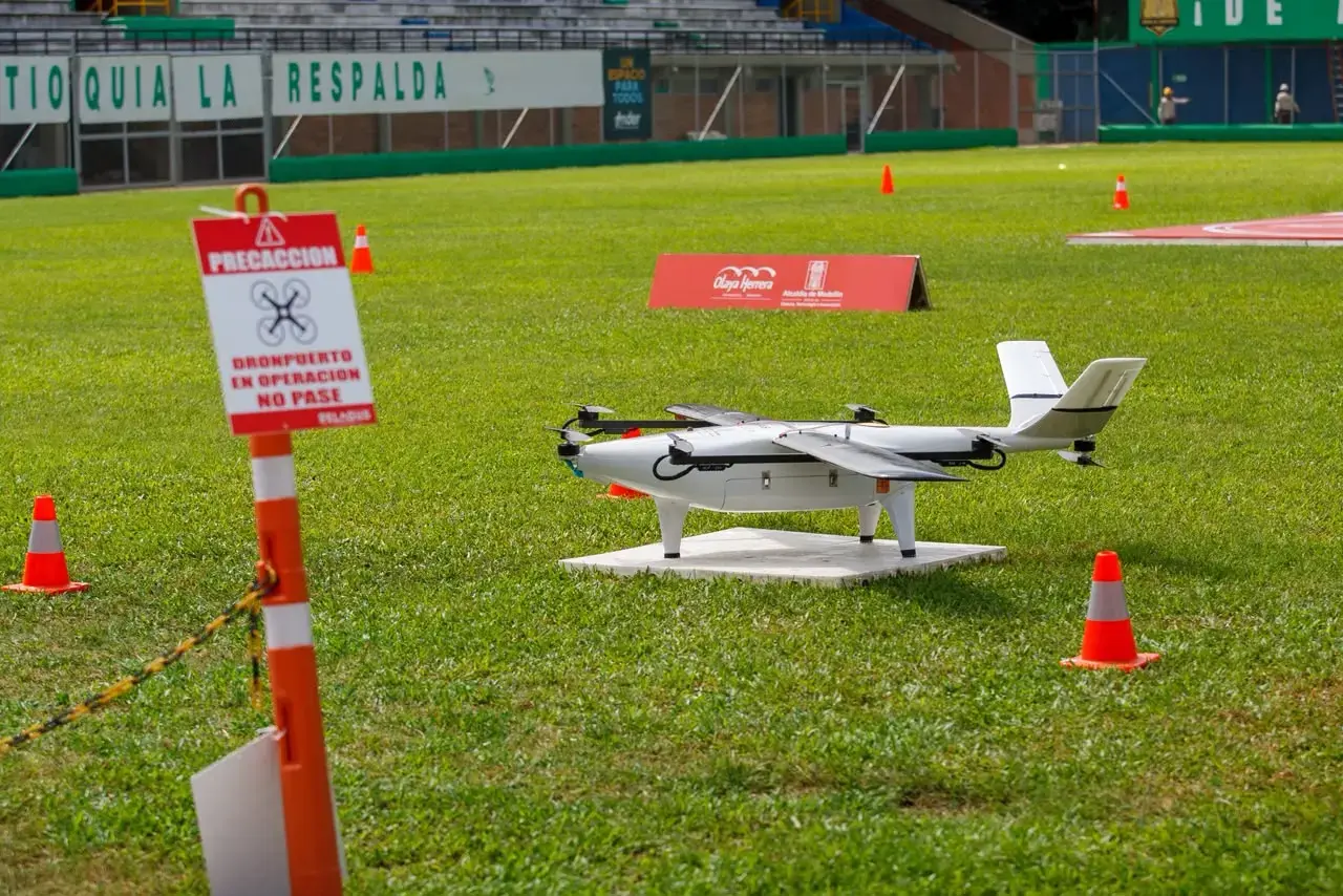 FutuMed recibió la primera prueba piloto de transporte de carga con drones en Medellín